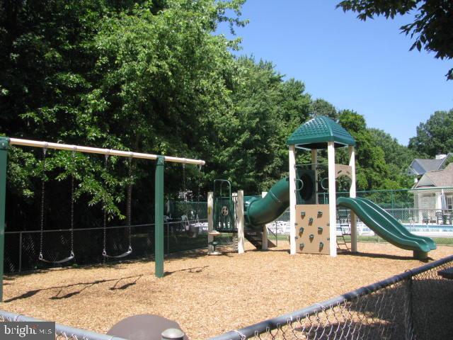 7522 SNOWPEA COURT Unit: 21