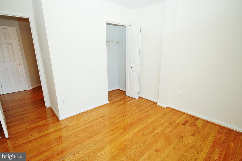 7522 SNOWPEA COURT Unit: 21