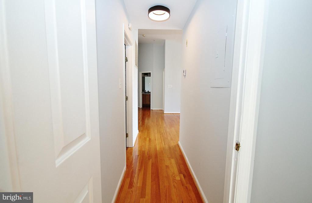 7522 SNOWPEA COURT Unit: 21