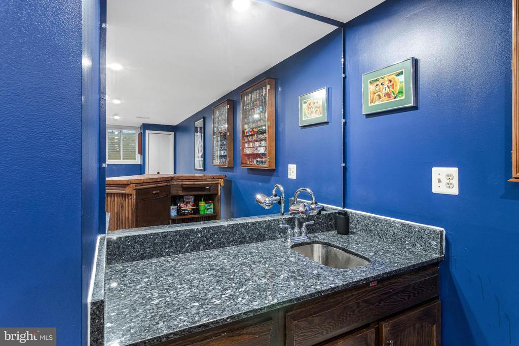 5804 CANVASBACK ROAD