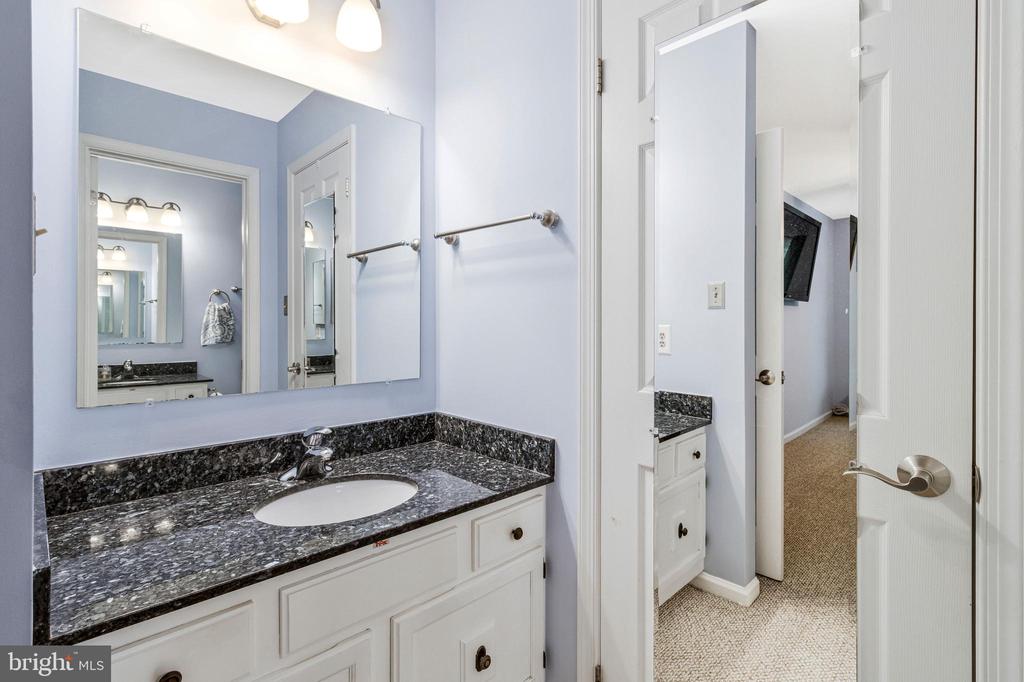 5804 CANVASBACK ROAD