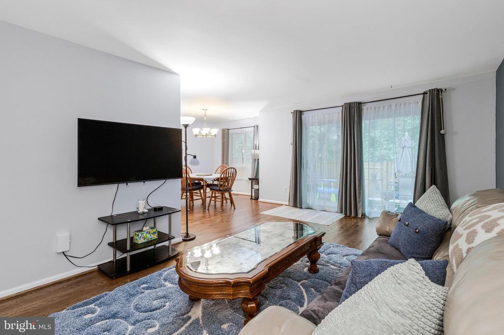 5804 CANVASBACK ROAD