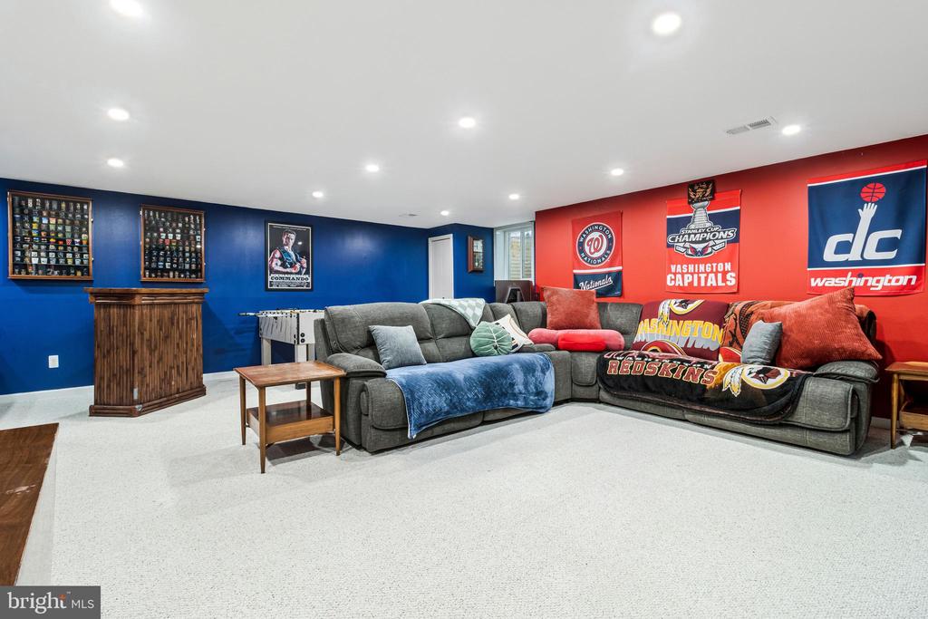 5804 CANVASBACK ROAD