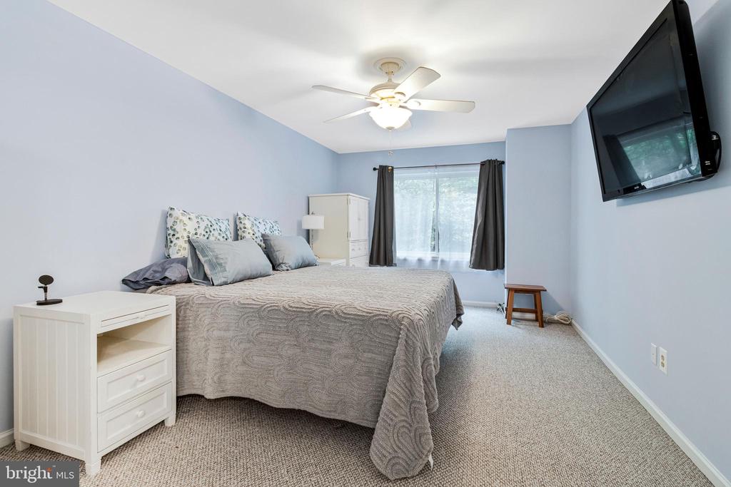 5804 CANVASBACK ROAD