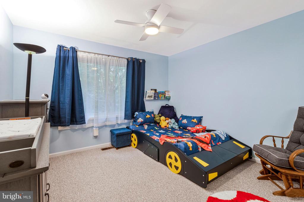5804 CANVASBACK ROAD