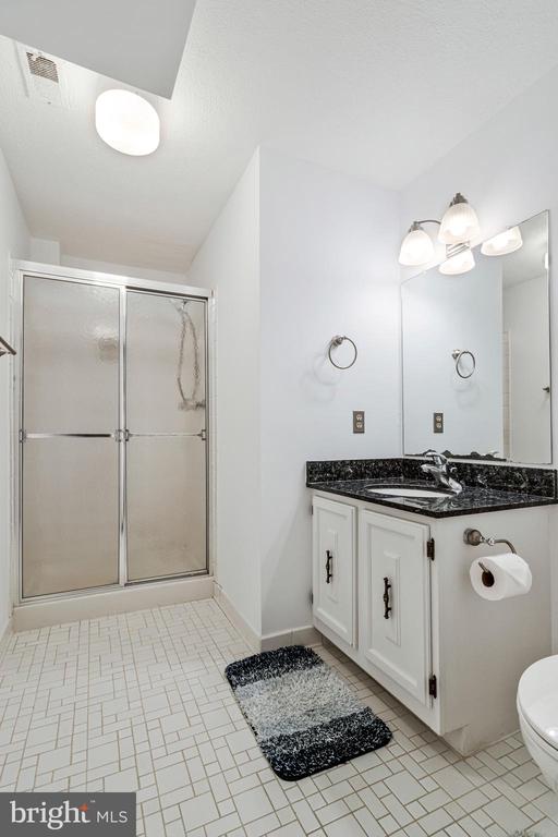 5804 CANVASBACK ROAD