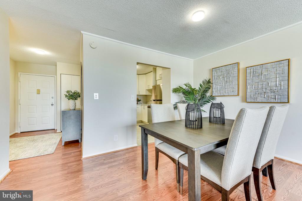8370 GREENSBORO DRIVE Unit: 516
