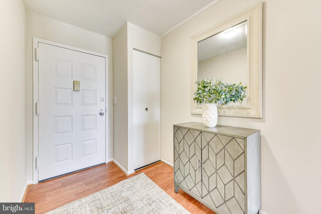 8370 GREENSBORO DRIVE Unit: 516