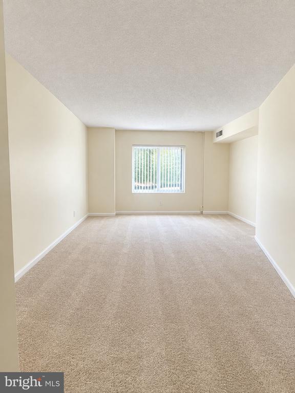 8360 GREENSBORO DRIVE Unit: 114