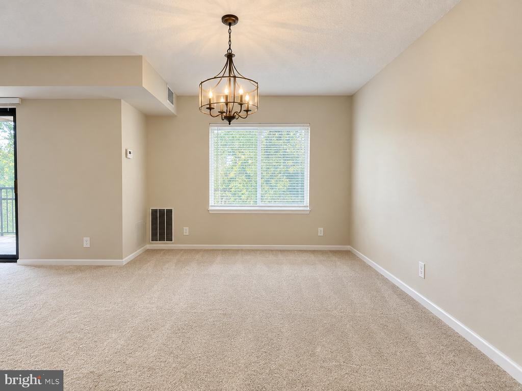 8360 GREENSBORO DRIVE Unit: 322