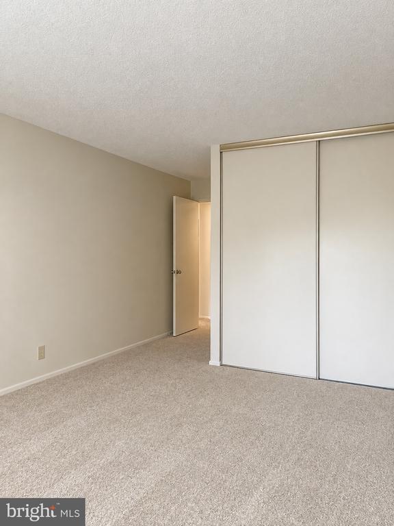 8360 GREENSBORO DRIVE Unit: 322