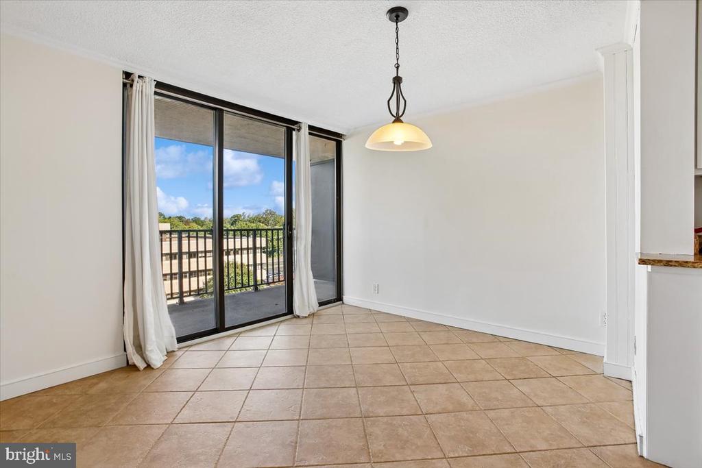 6800 FLEETWOOD ROAD Unit: 515