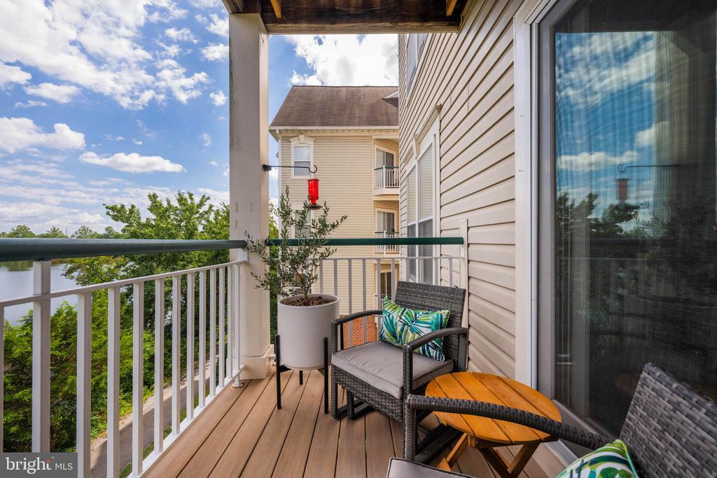 6537 GRANGE LANE Unit: 303