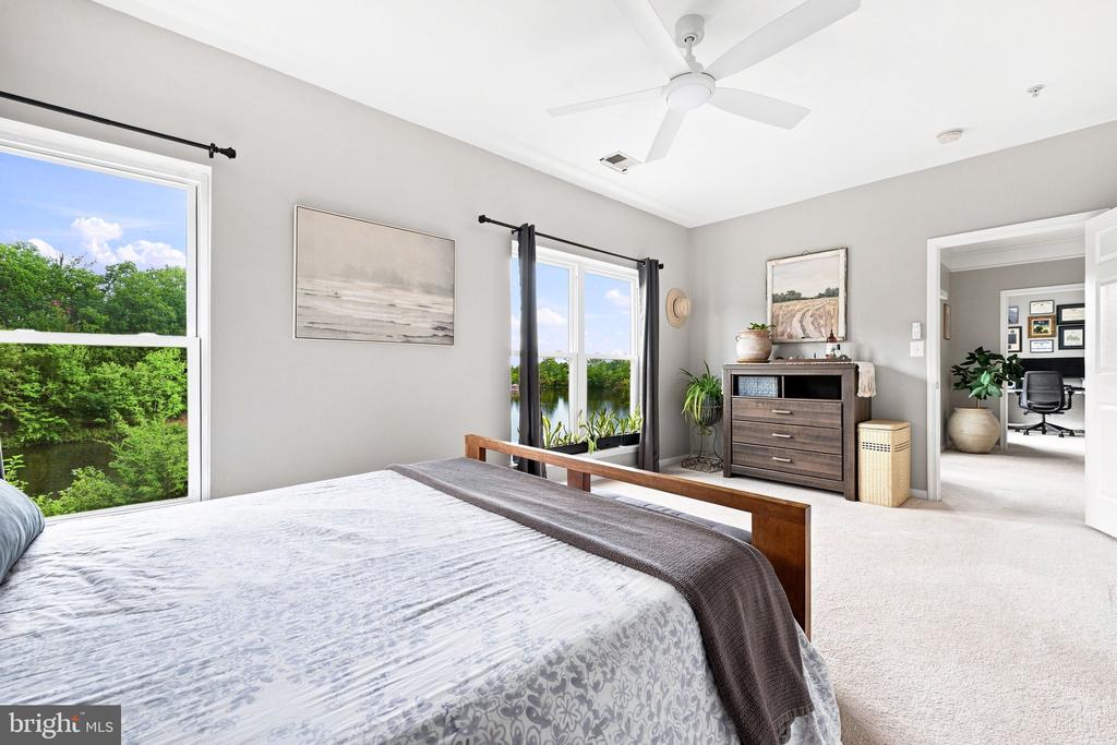 6537 GRANGE LANE Unit: 303