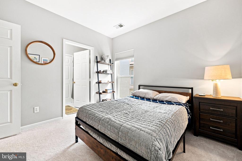 6537 GRANGE LANE Unit: 303