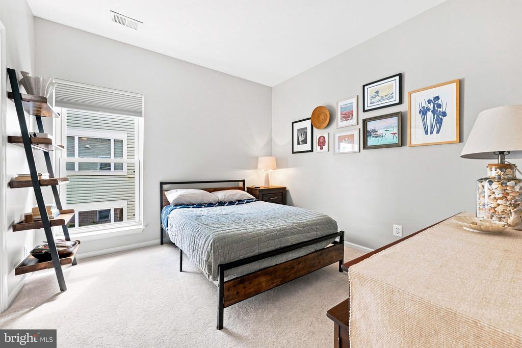 6537 GRANGE LANE Unit: 303