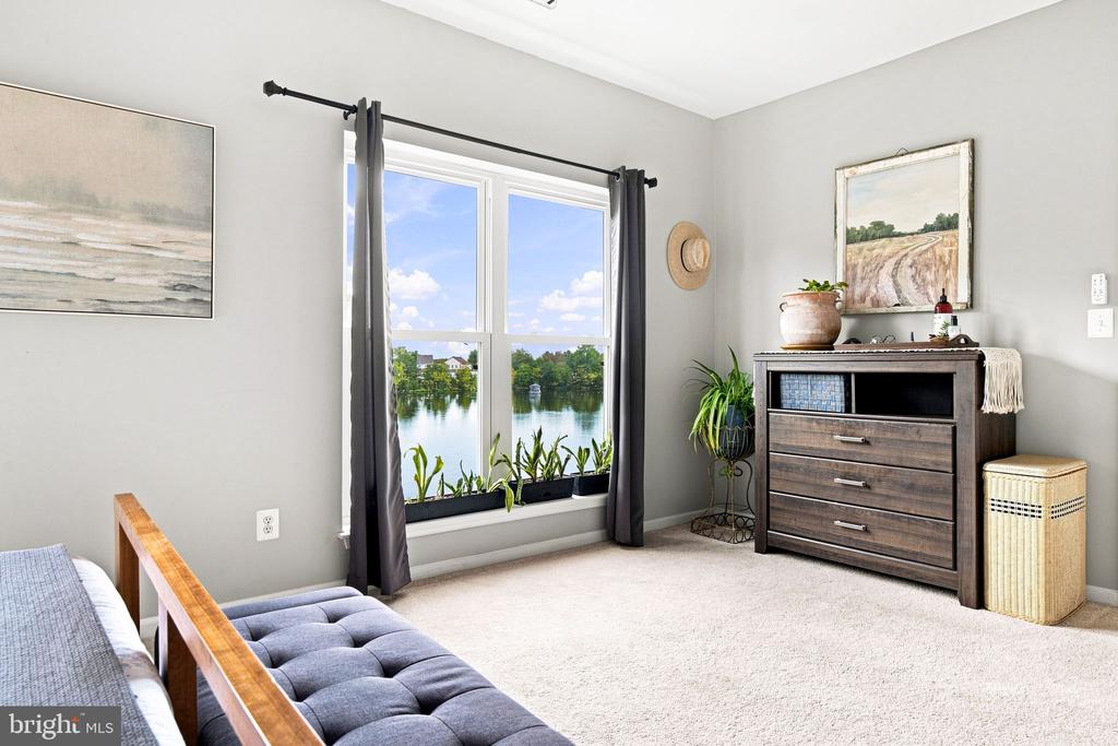 6537 GRANGE LANE Unit: 303