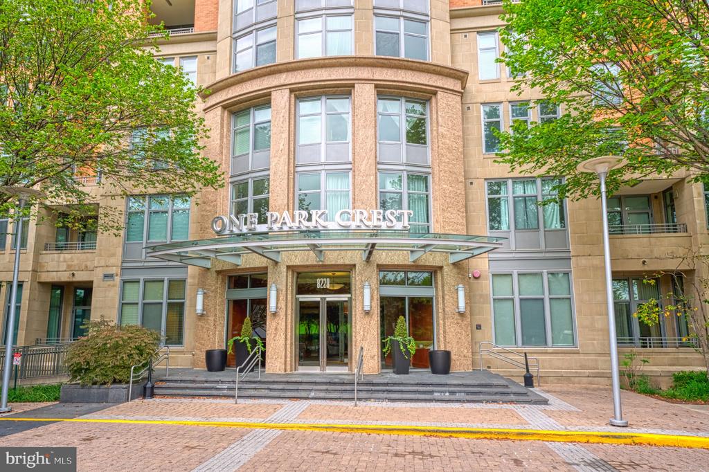 8220 CRESTWOOD HEIGHTS DRIVE Unit: 216