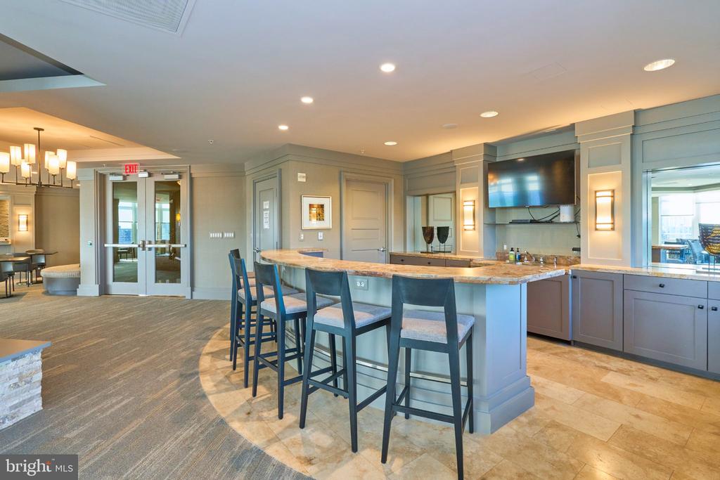8220 CRESTWOOD HEIGHTS DRIVE Unit: 216