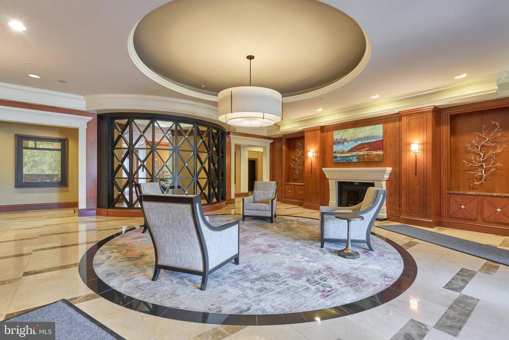 8220 CRESTWOOD HEIGHTS DRIVE Unit: 216