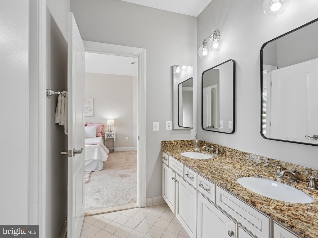 3059 PURPLE MARTIN PLACE