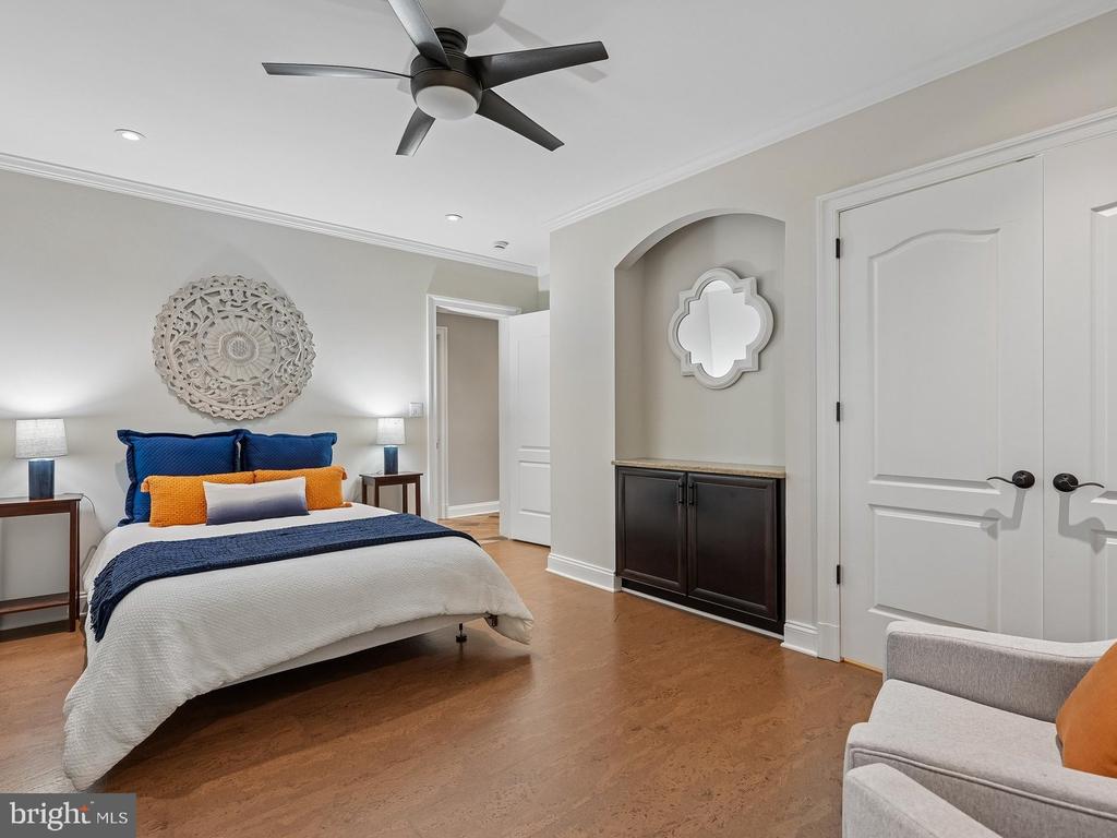3059 PURPLE MARTIN PLACE