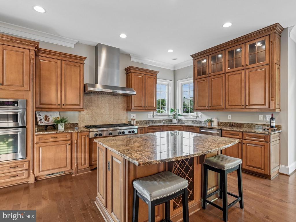 3059 PURPLE MARTIN PLACE