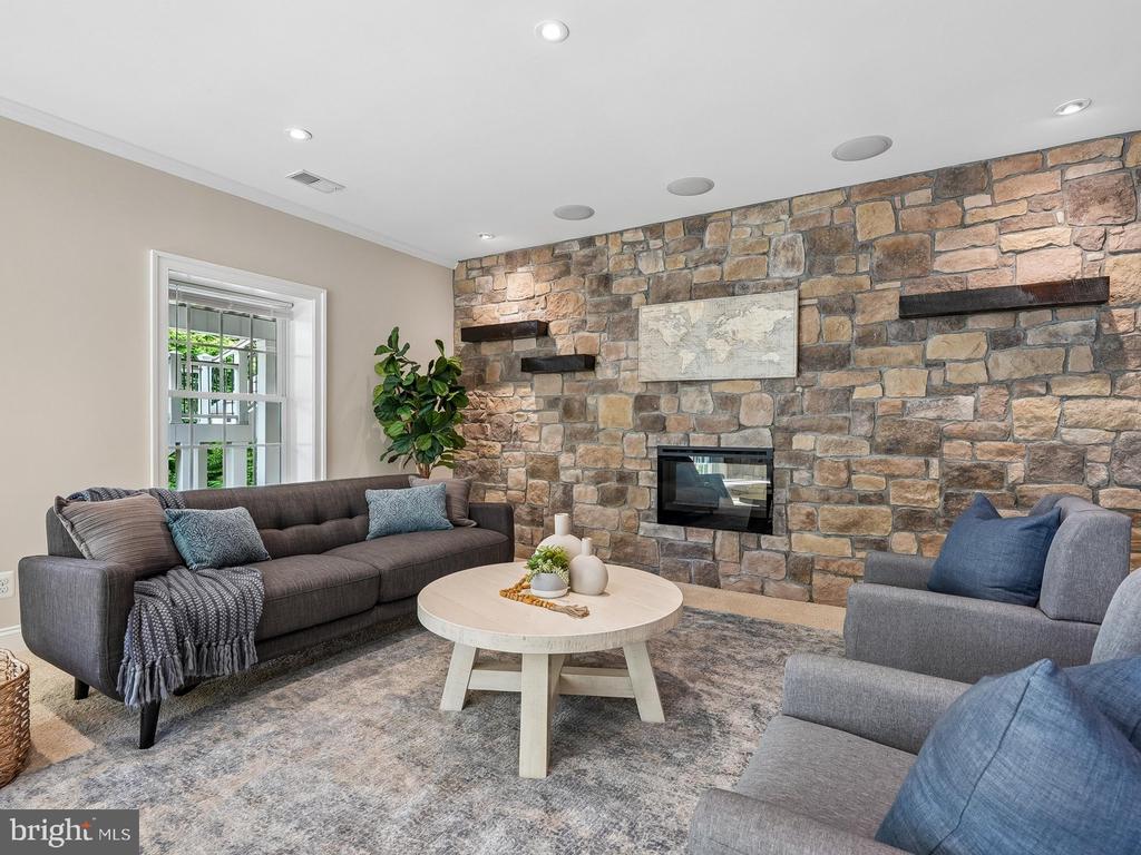 3059 PURPLE MARTIN PLACE