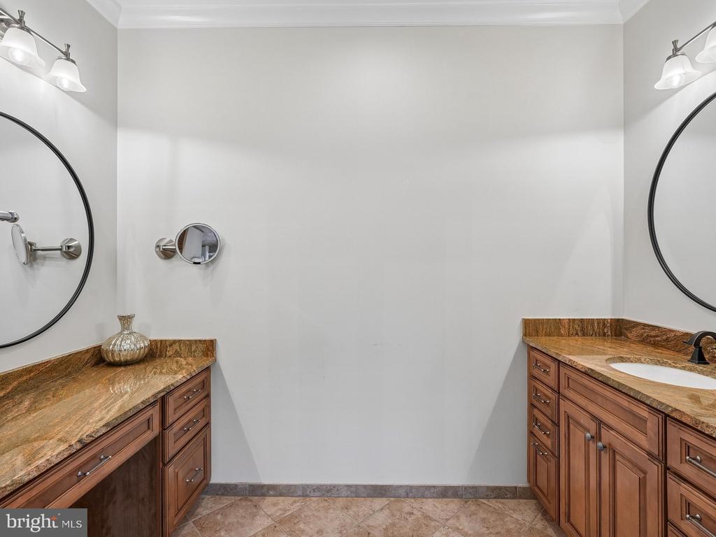 3059 PURPLE MARTIN PLACE