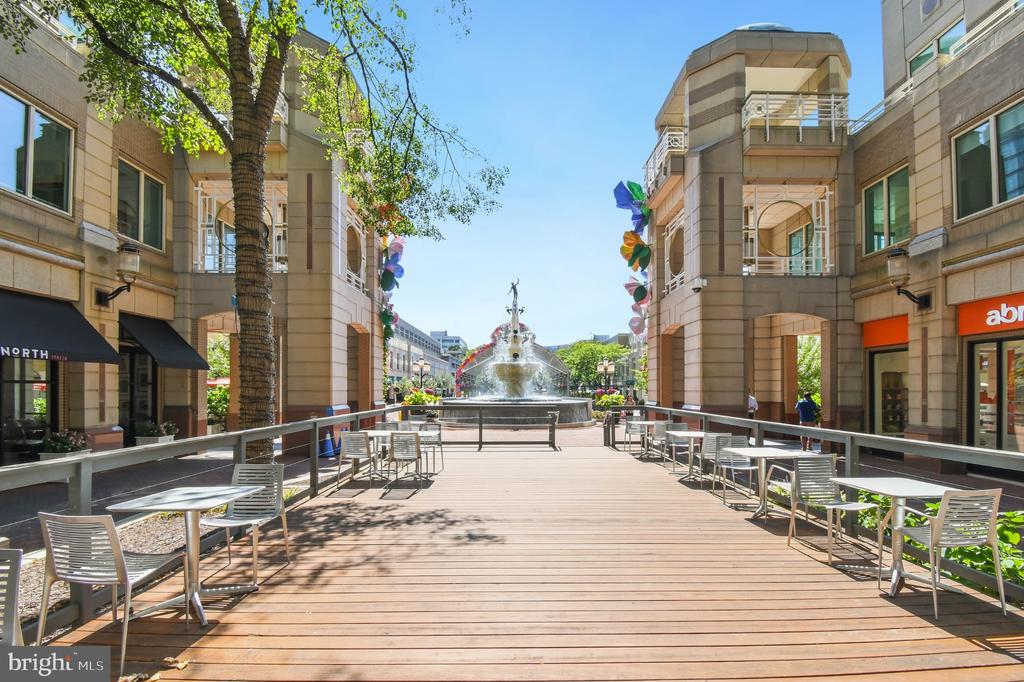 12001 TALIESIN PLACE Unit: 35
