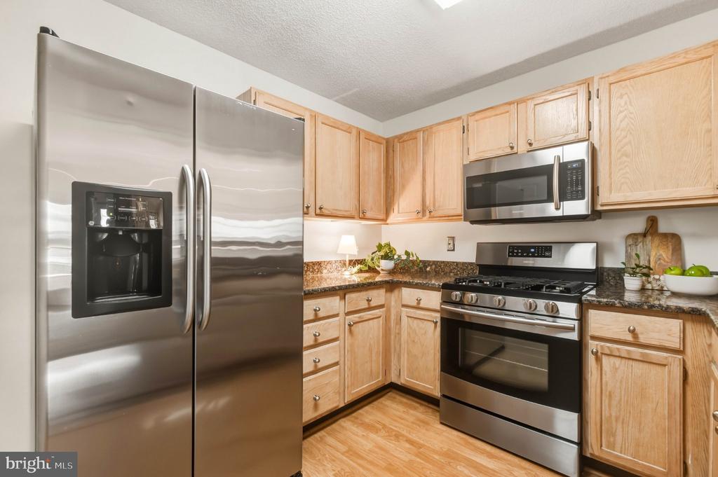 12001 TALIESIN PLACE Unit: 35