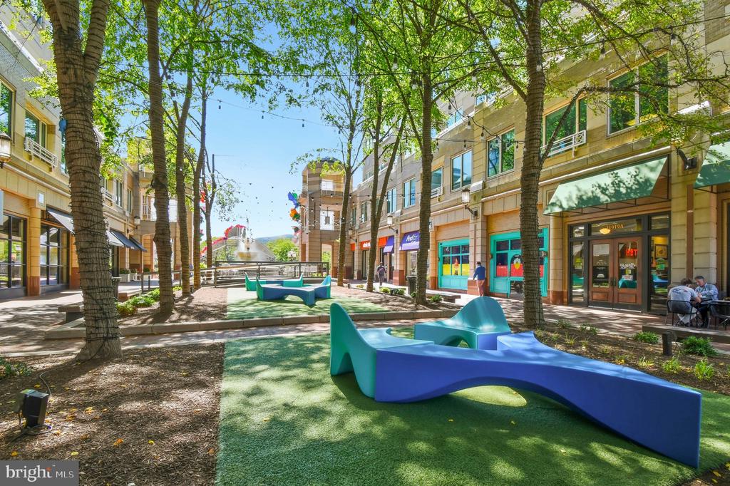 12001 TALIESIN PLACE Unit: 35