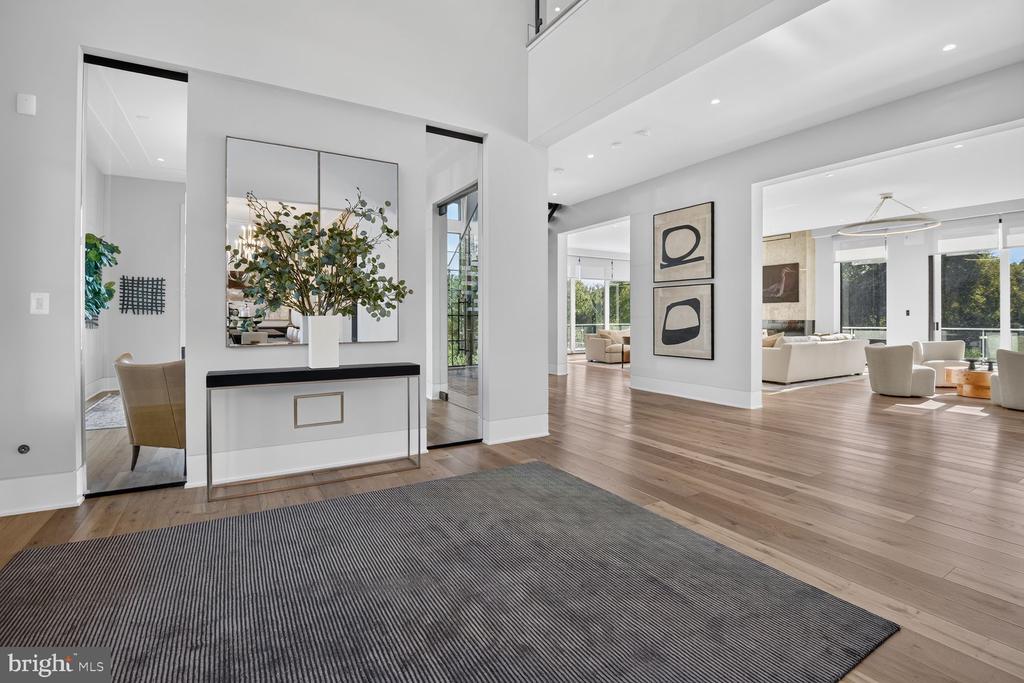 1306 BALLANTRAE COURT