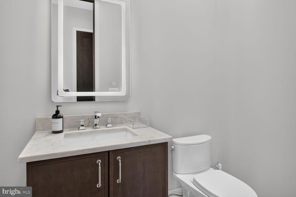 1306 BALLANTRAE COURT