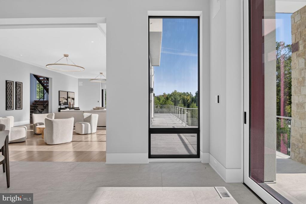 1306 BALLANTRAE COURT