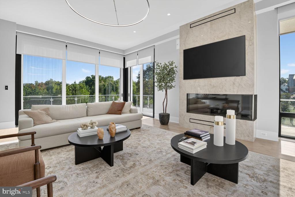 1306 BALLANTRAE COURT