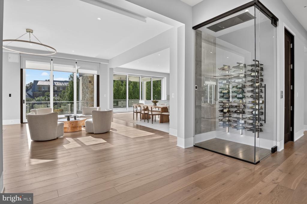 1306 BALLANTRAE COURT