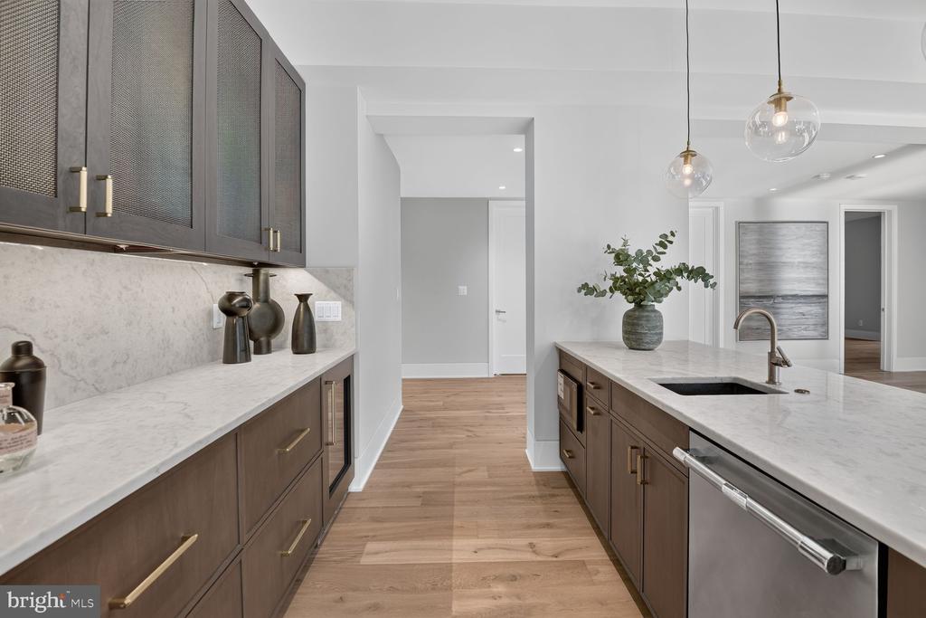 1306 BALLANTRAE COURT