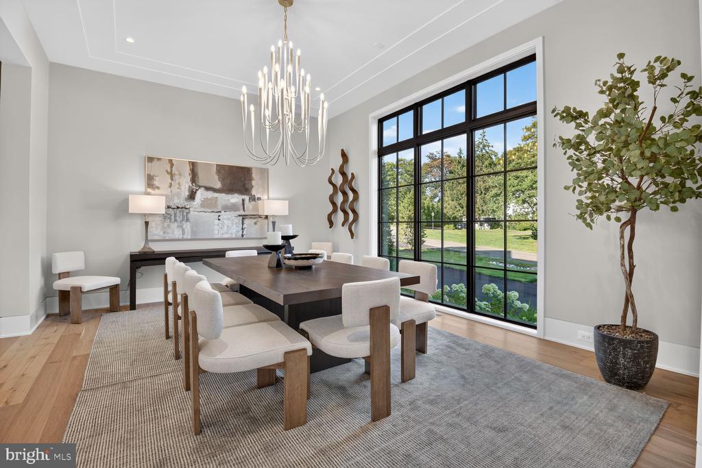 1306 BALLANTRAE COURT
