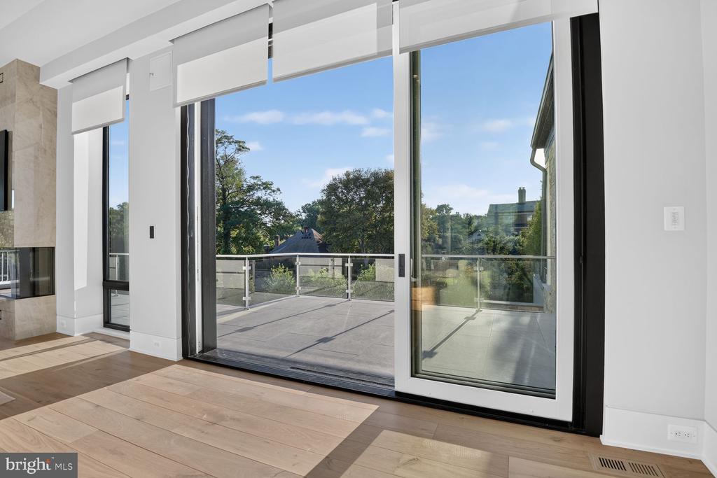 1306 BALLANTRAE COURT