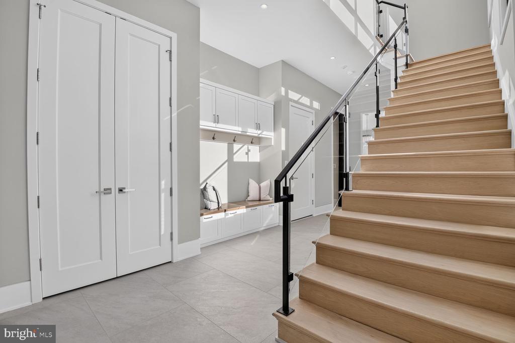 1306 BALLANTRAE COURT