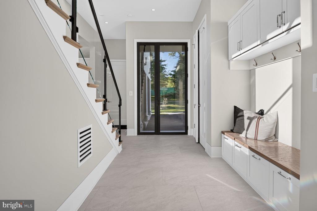1306 BALLANTRAE COURT
