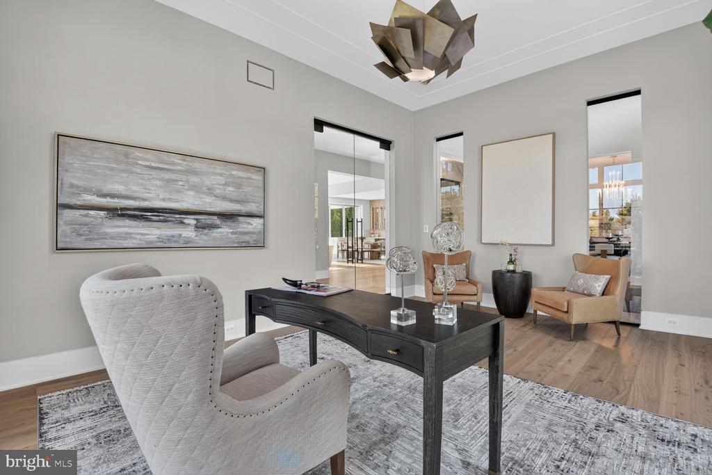 1306 BALLANTRAE COURT
