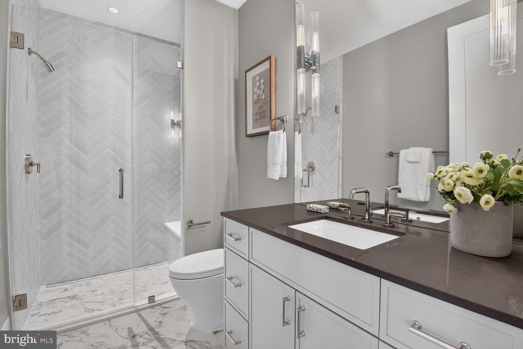 1306 BALLANTRAE COURT