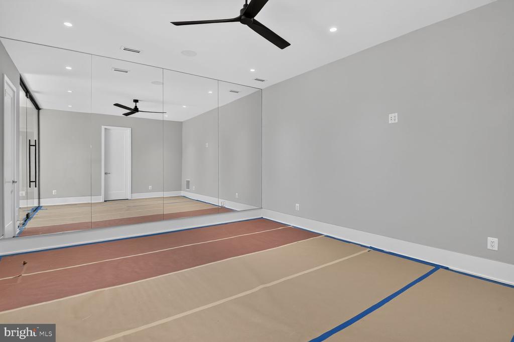 1306 BALLANTRAE COURT