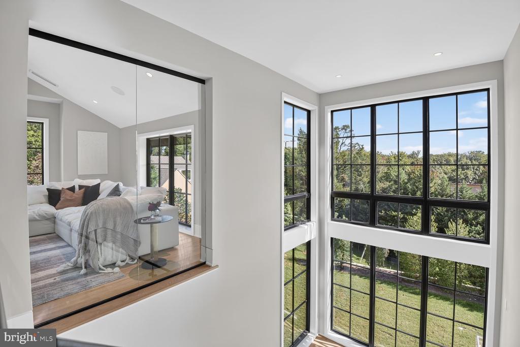1306 BALLANTRAE COURT