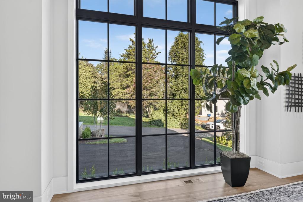 1306 BALLANTRAE COURT