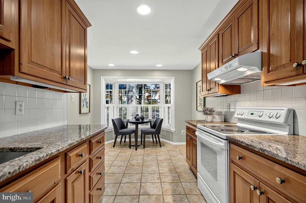 8227 GOLDSTREAM COURT