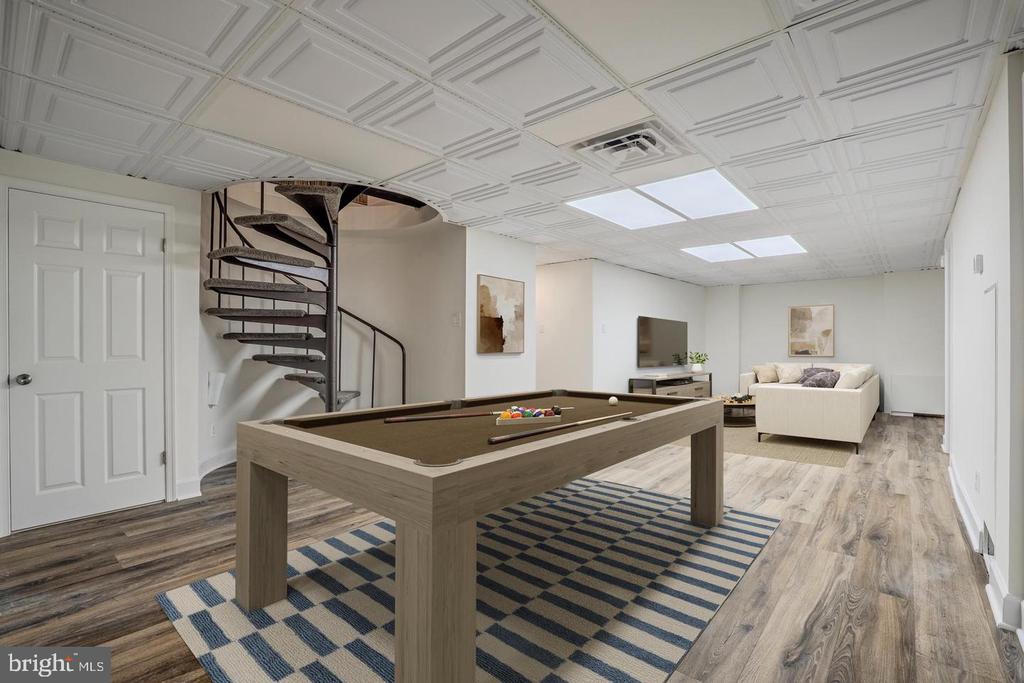 1800 OLD MEADOW ROAD Unit: 218