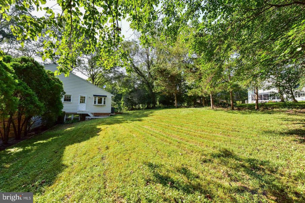 7326 OLD DOMINION DRIVE
